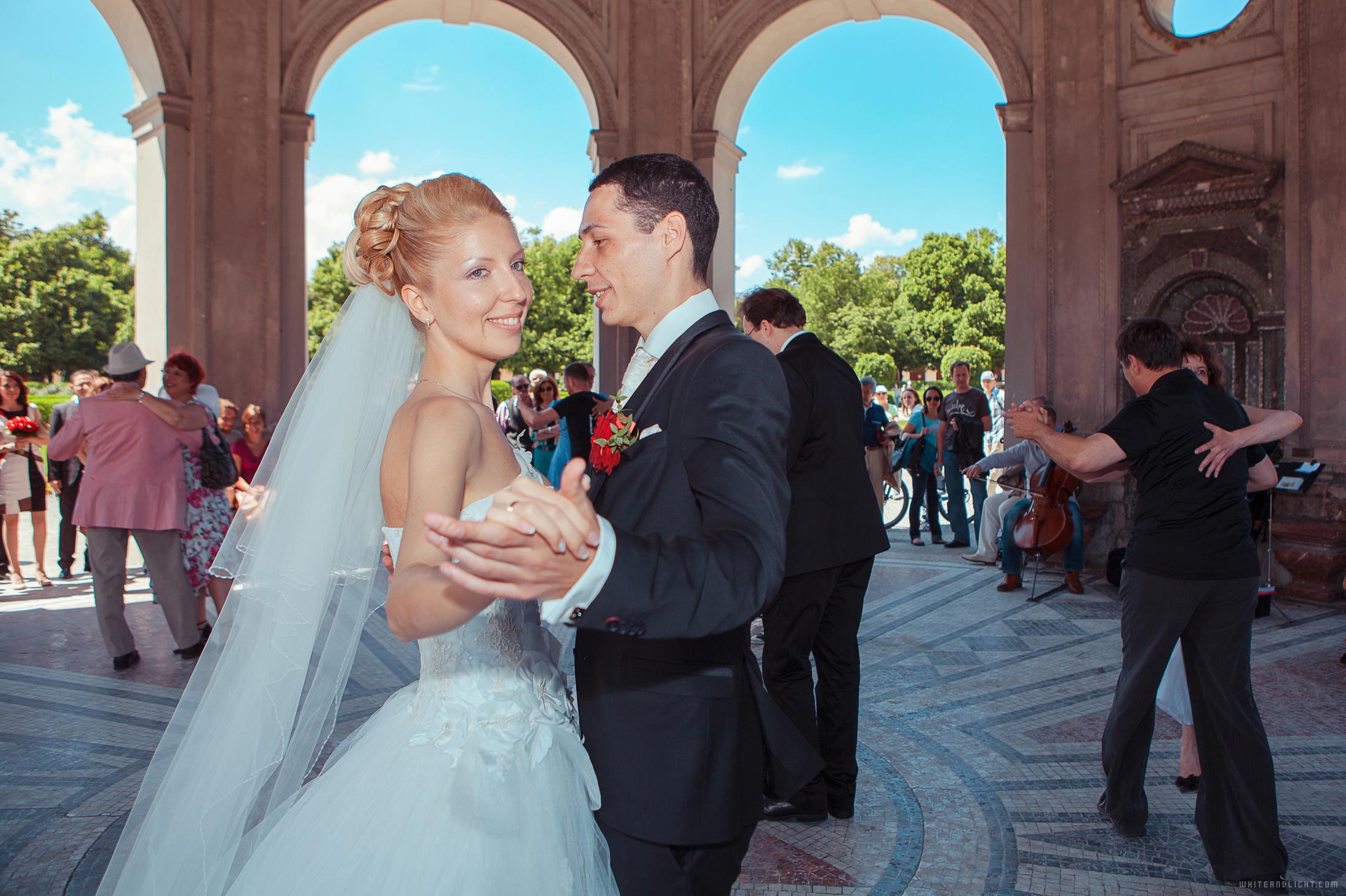 hochzeitfoto hofgarten münchen