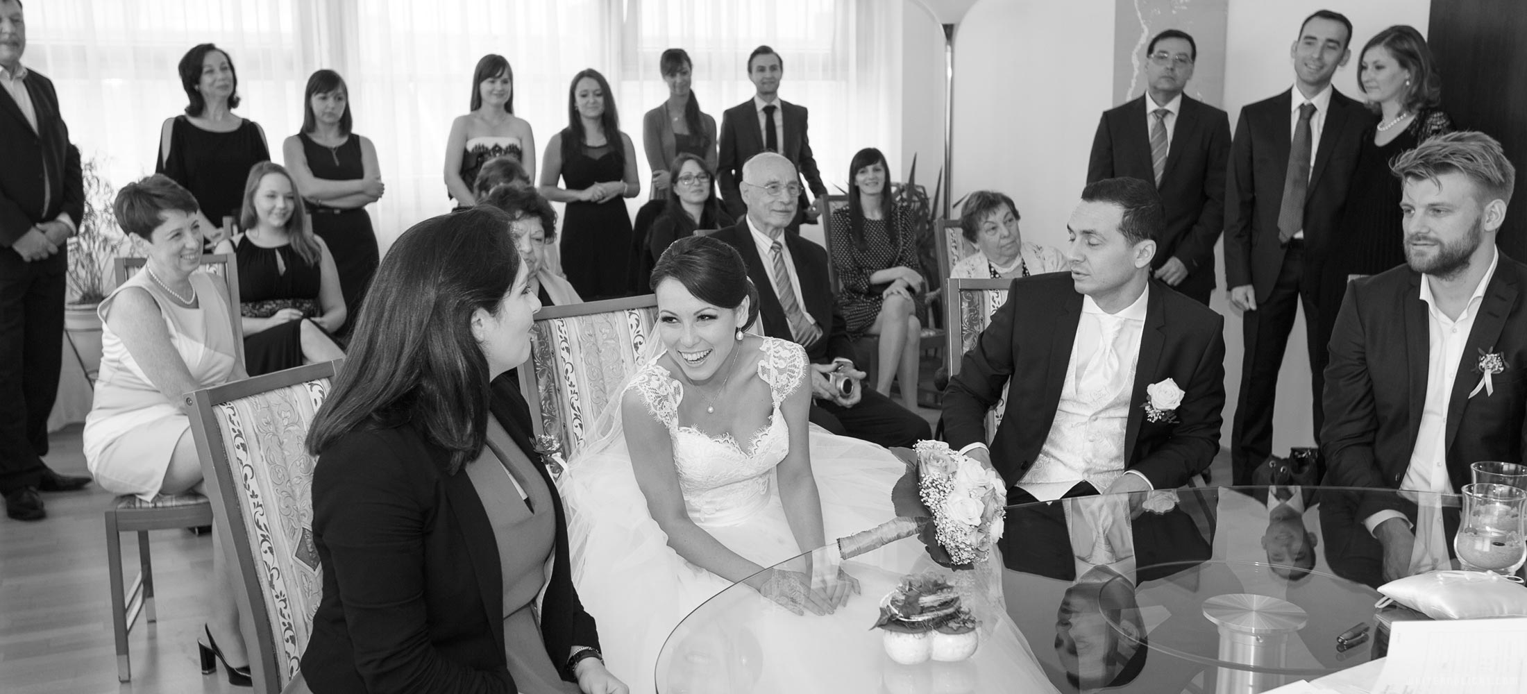 Классическая свадьба – найти роскошного свадебного фотографа